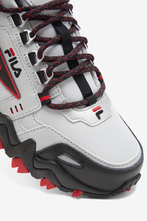 Fila Oakmont TR Superge Moški Kovinski Srebrna / Črna / Rdeča | Fila326ZV